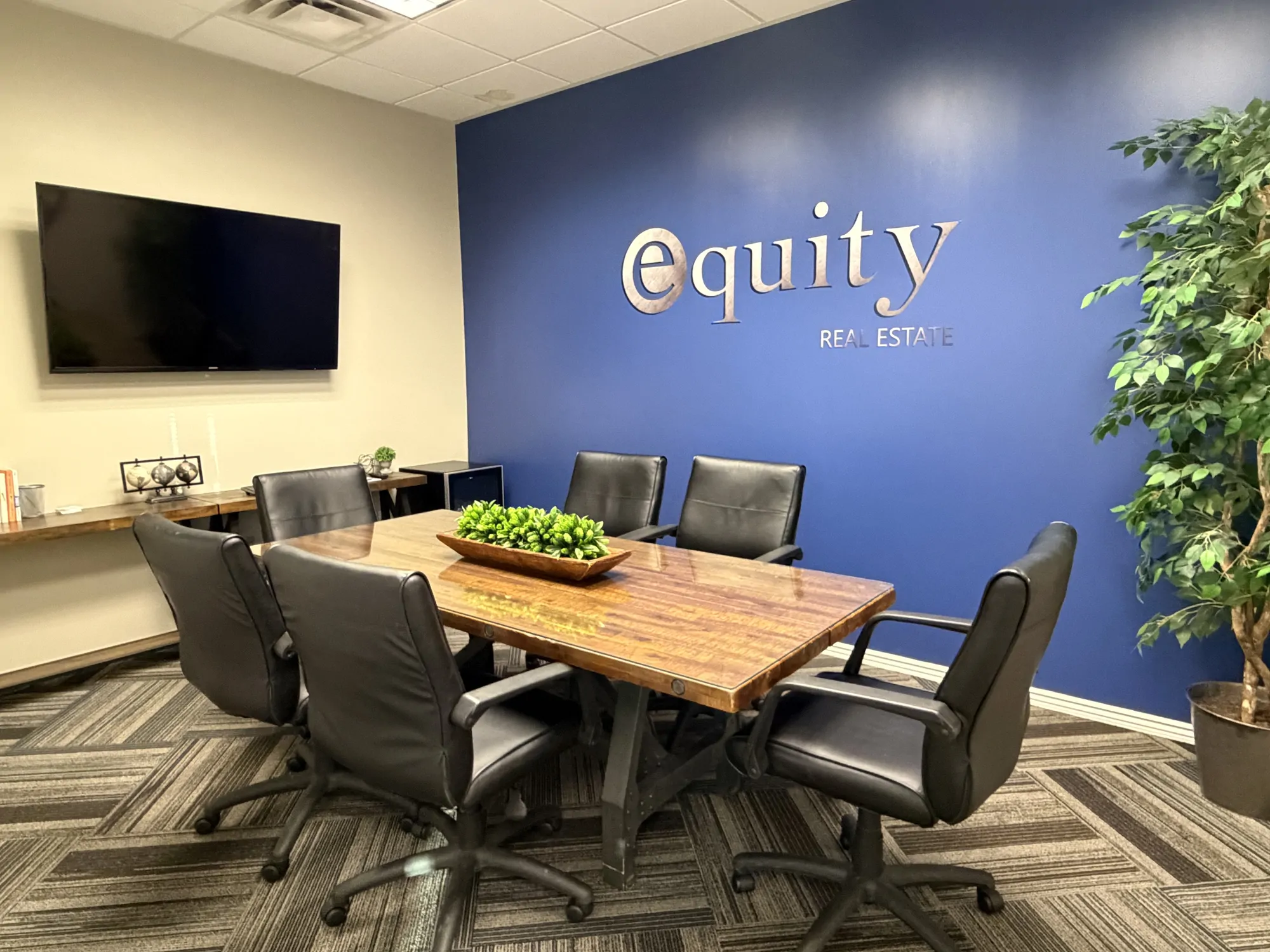 Equity Real Estate (Select)